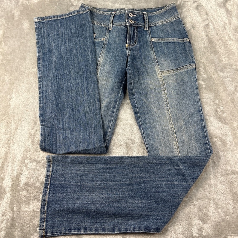 Guess Jeans Bootcut Womens 26 Medium Wash Paneled Seams NEW